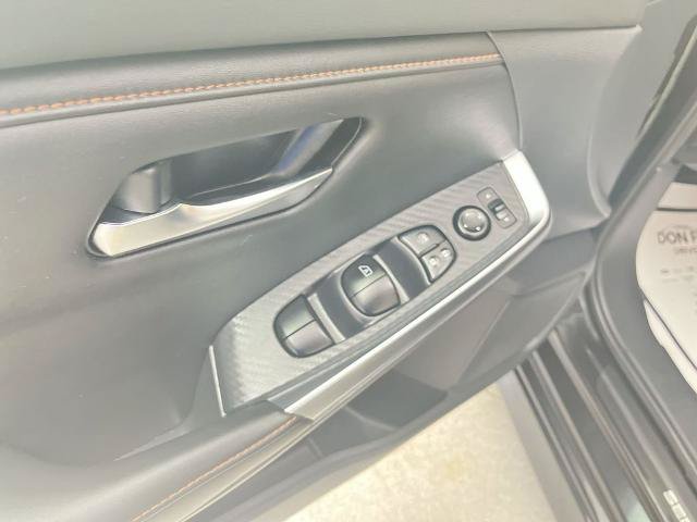 Certified 2022 Nissan Sentra SR w/ Midnight Edition FWD image 17