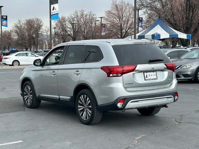 Used 2019 Mitsubishi Outlander SE image 5