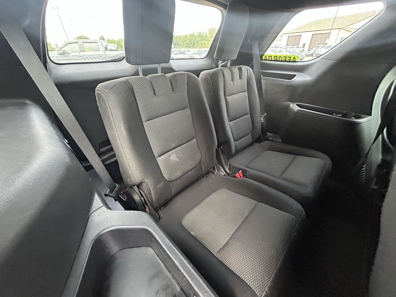 Used 2016 Ford Explorer XLT AWD/4WD image 13