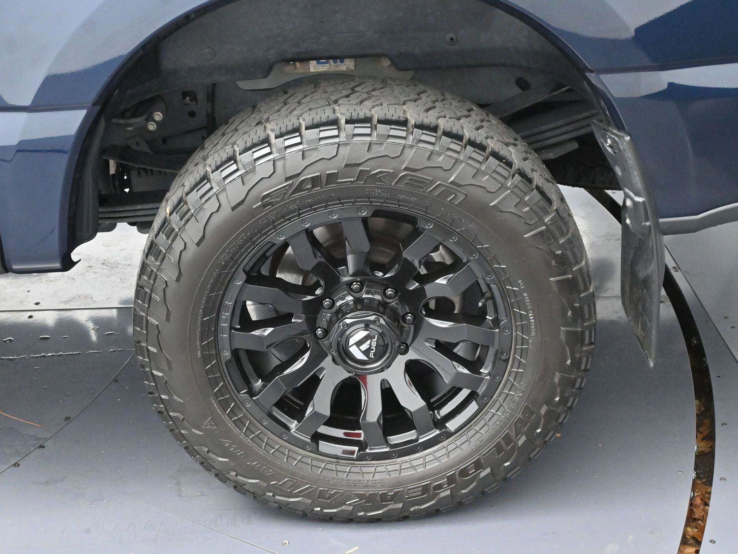 Used 2023 Ford F350 Platinum image 35