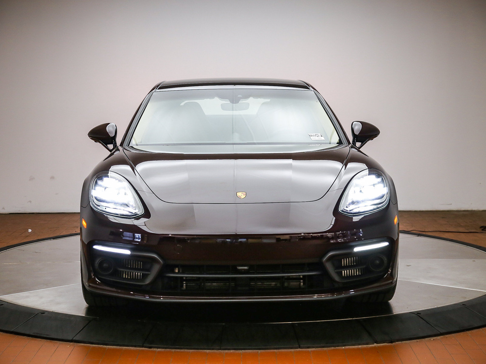 Certified 2023 Porsche Panamera Platinum Edition RWD image 10