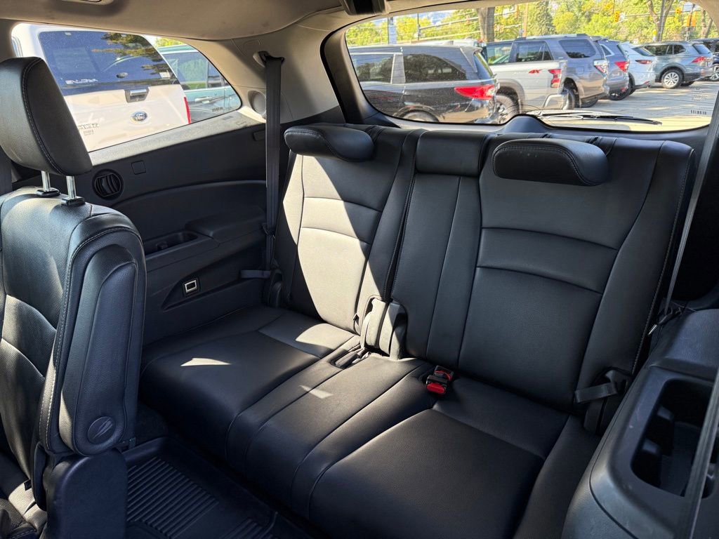 Used 2020 Honda Pilot Elite image 14