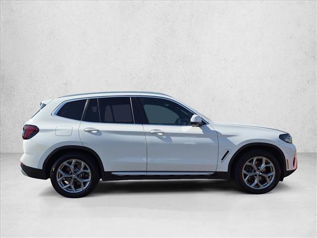 Used 2022 BMW X3 xDrive30i w/ Convenience Package AWD/4WD image 4