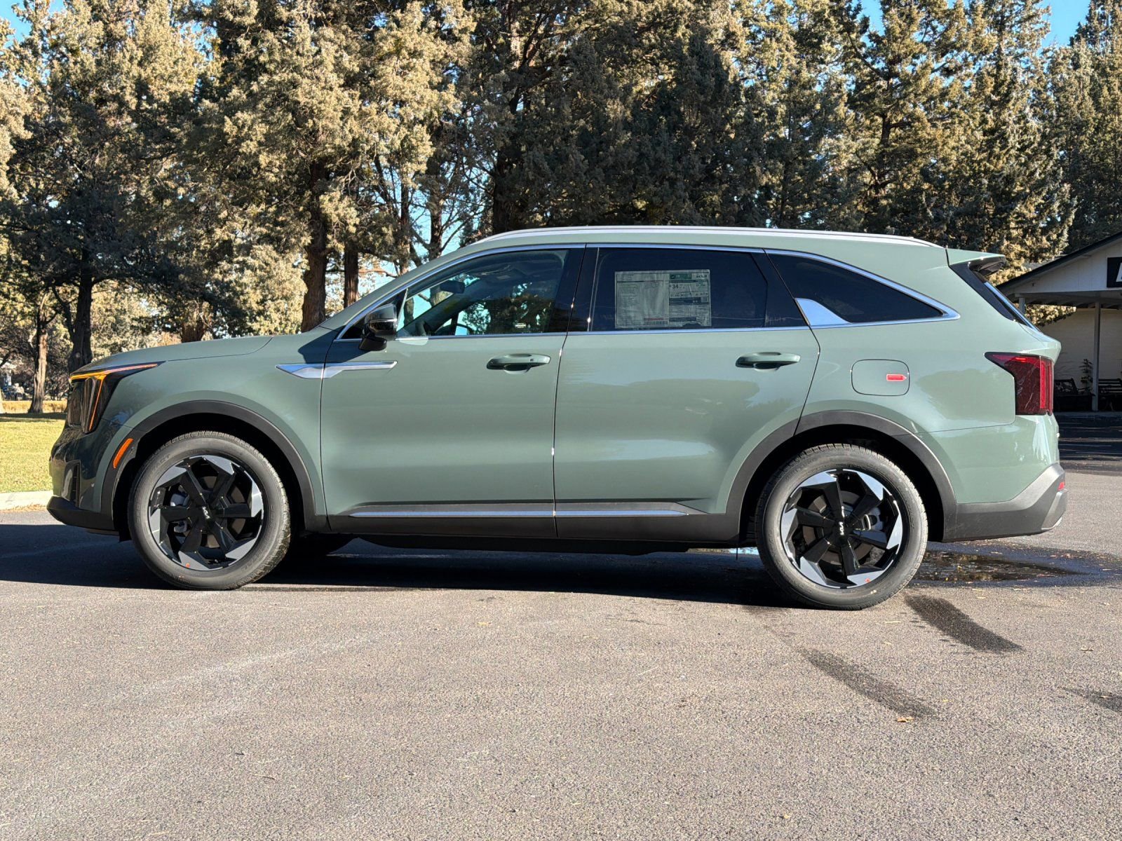 New 2026 Kia Sorento EX w/ EX Premium Package AWD/4WD image 7