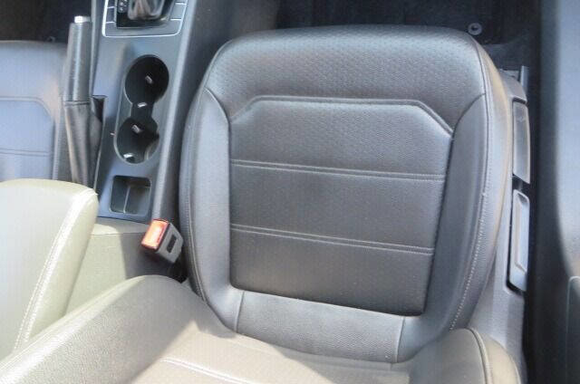 Used 2014 Volkswagen Passat 1.8T Wolfsburg Edition image 41