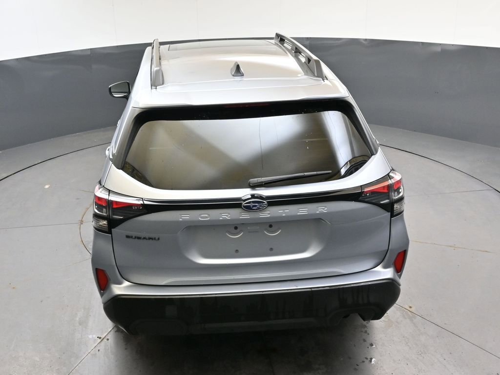 Used 2025 Subaru Forester Premium AWD/4WD image 39