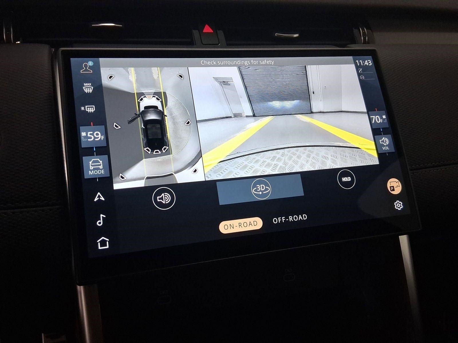 Used 2025 Land Rover Discovery Sport Dynamic SE image 25