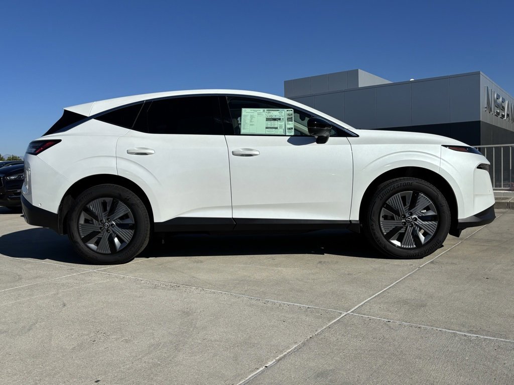 New 2025 Nissan Murano SL image 2