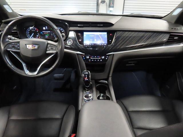 Certified 2025 Cadillac XT6 Premium Luxury image 24