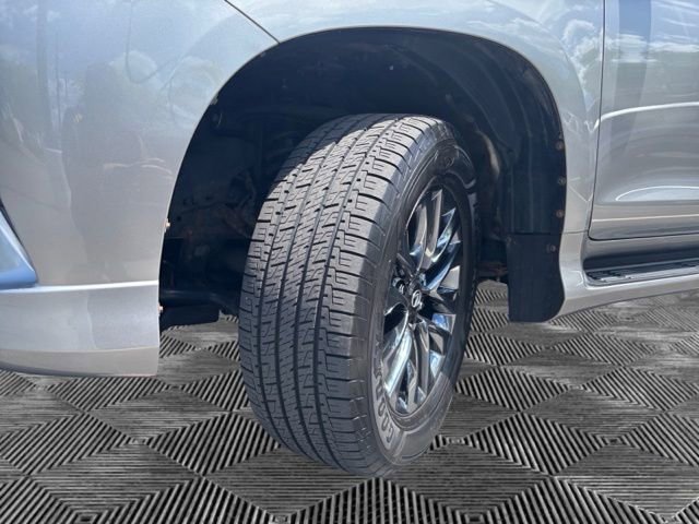 Used 2020 Lexus GX 460 Premium w/ Premium Package AWD/4WD image 28