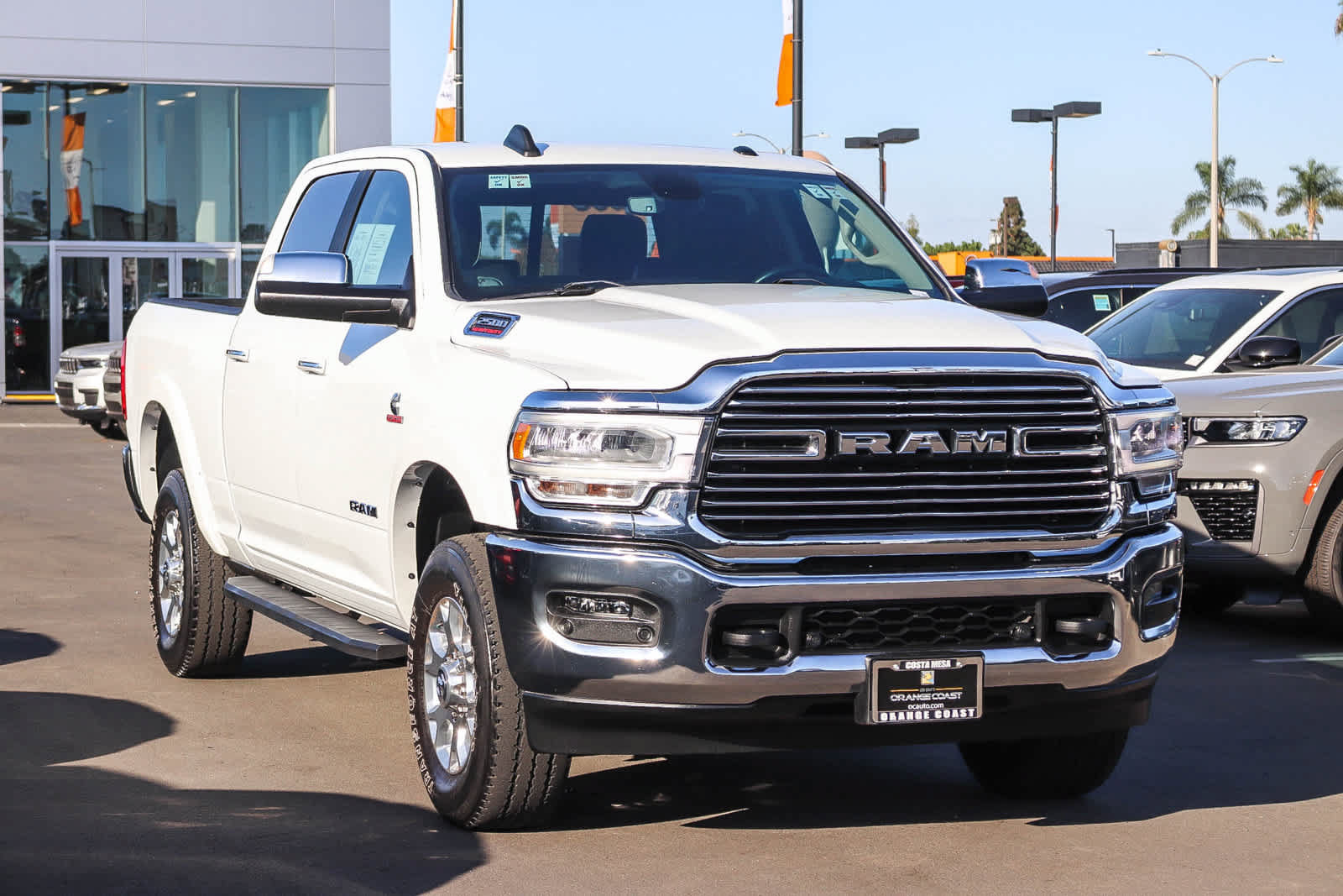Used 2022 RAM 2500 Laramie AWD/4WD image 3