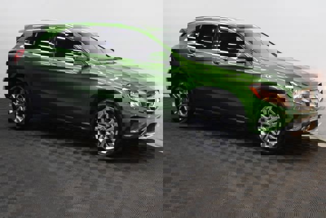Used 2016 Mercedes-Benz GLA 250 image 1