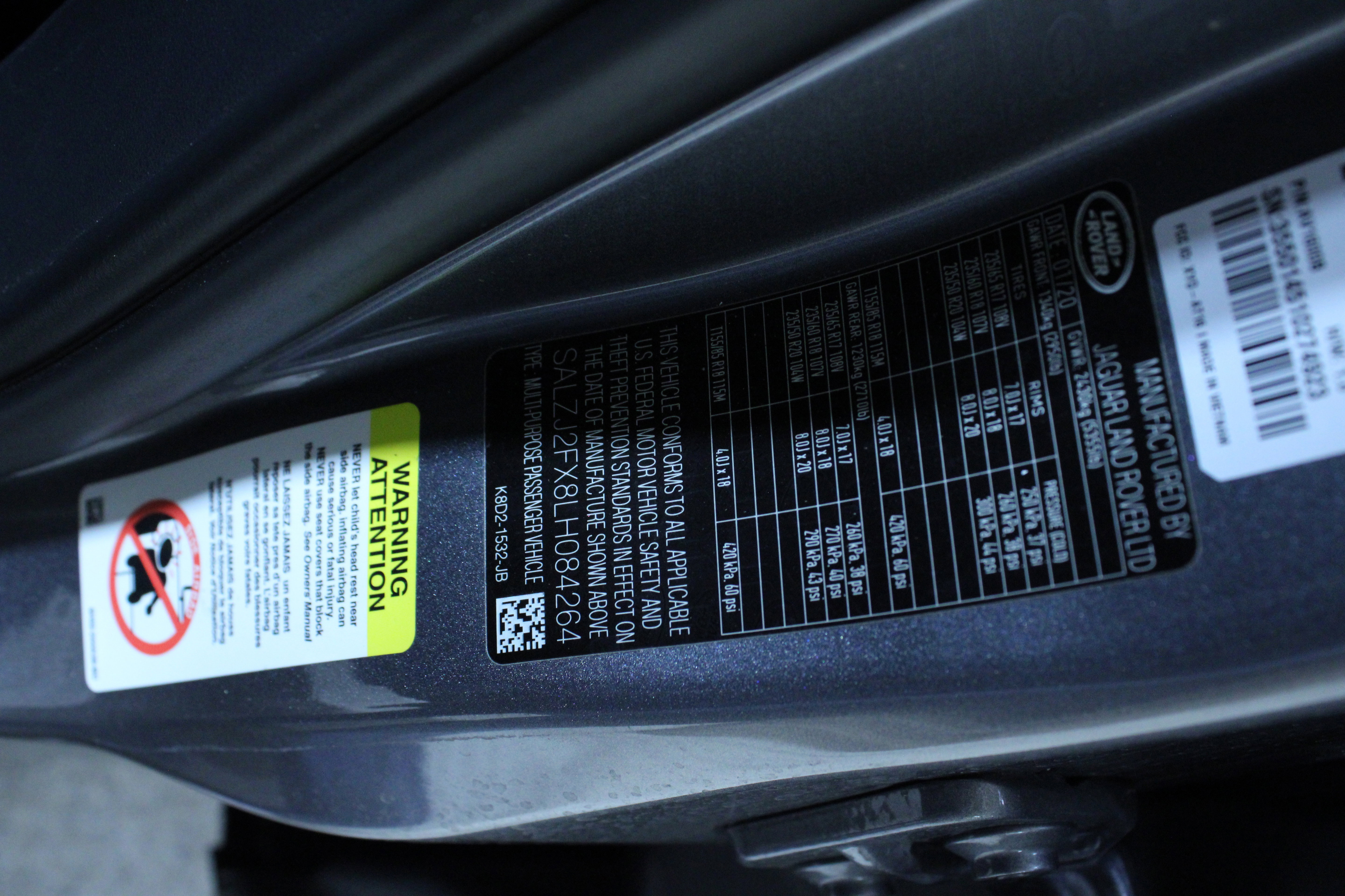 Used 2020 Land Rover Range Rover Evoque S image 40