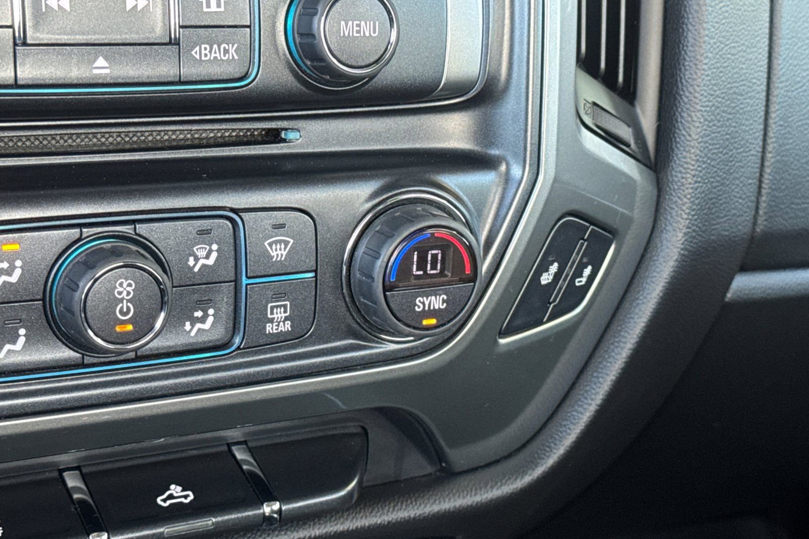 Used 2017 Chevrolet Silverado 1500 LT w/ All Star Edition AWD/4WD image 29