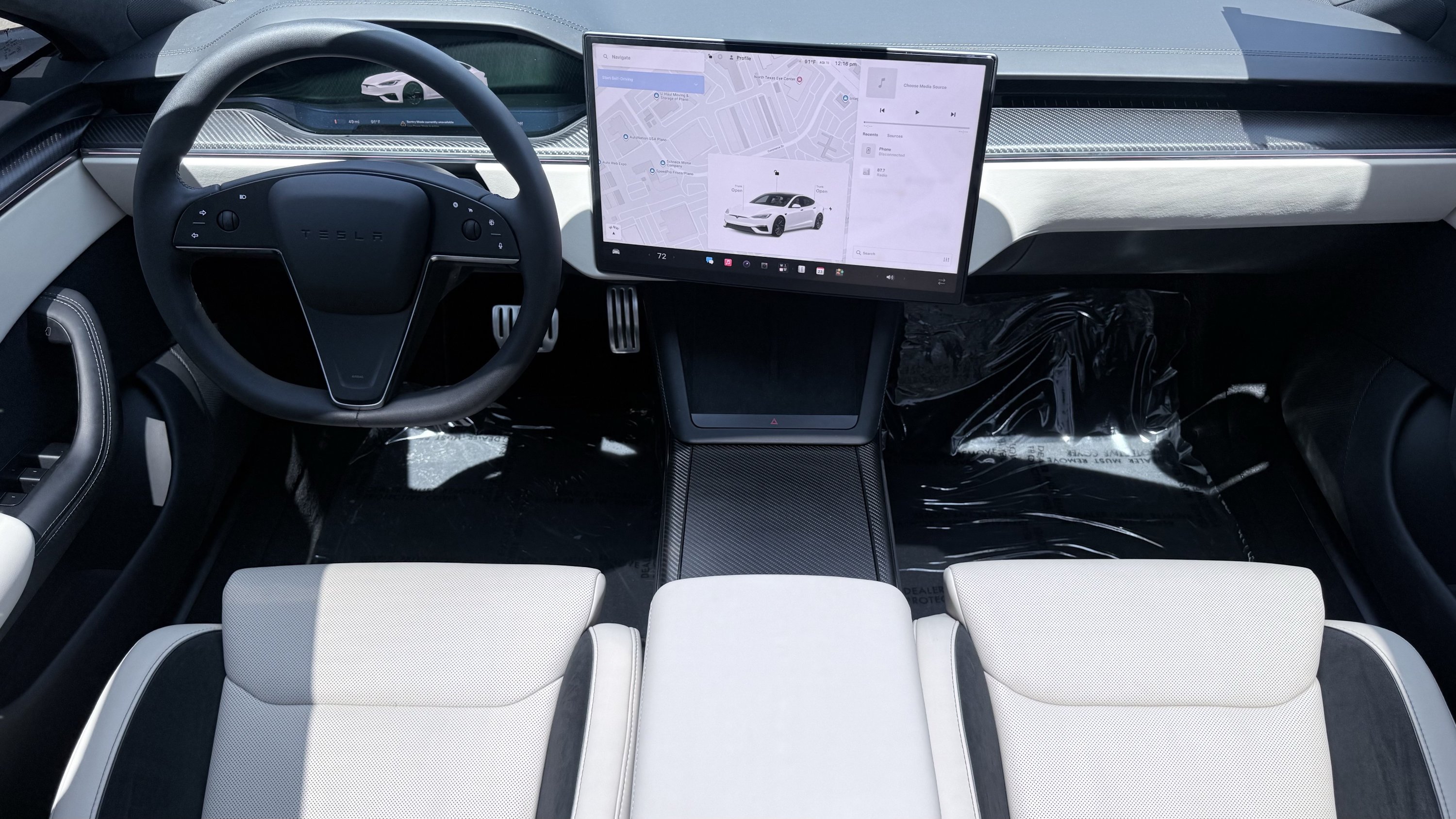 Used 2026 Tesla Model S Plaid AWD/4WD image 2
