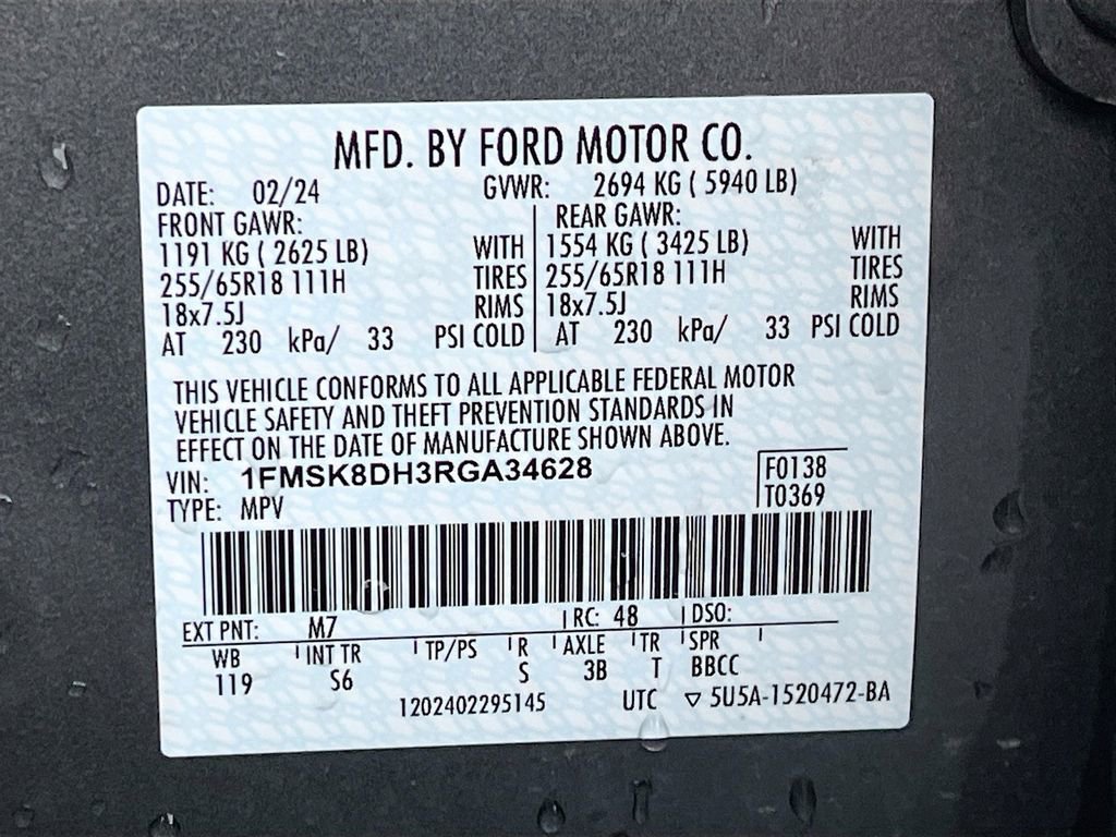 Used 2024 Ford Explorer XLT w/ Equipment Group 202A AWD/4WD image 33