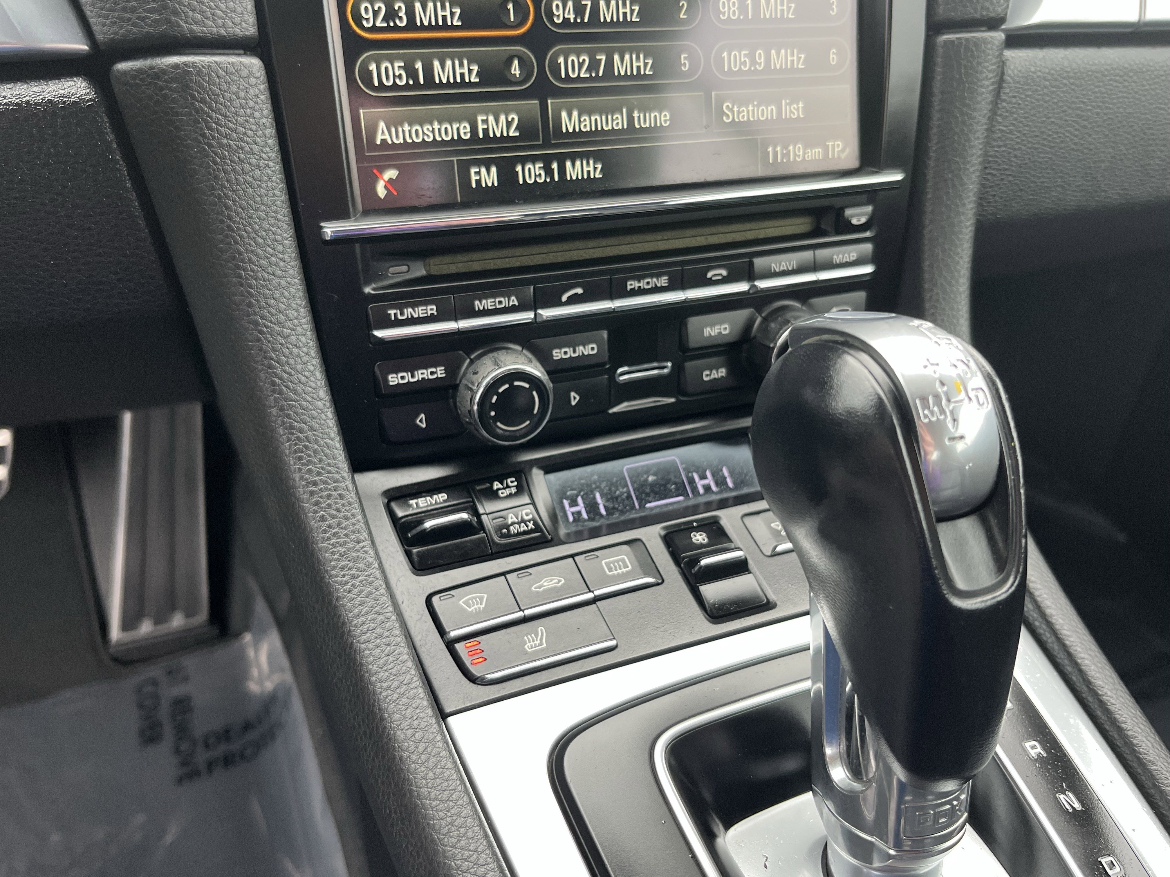 Used 2015 Porsche 911 Carrera image 21