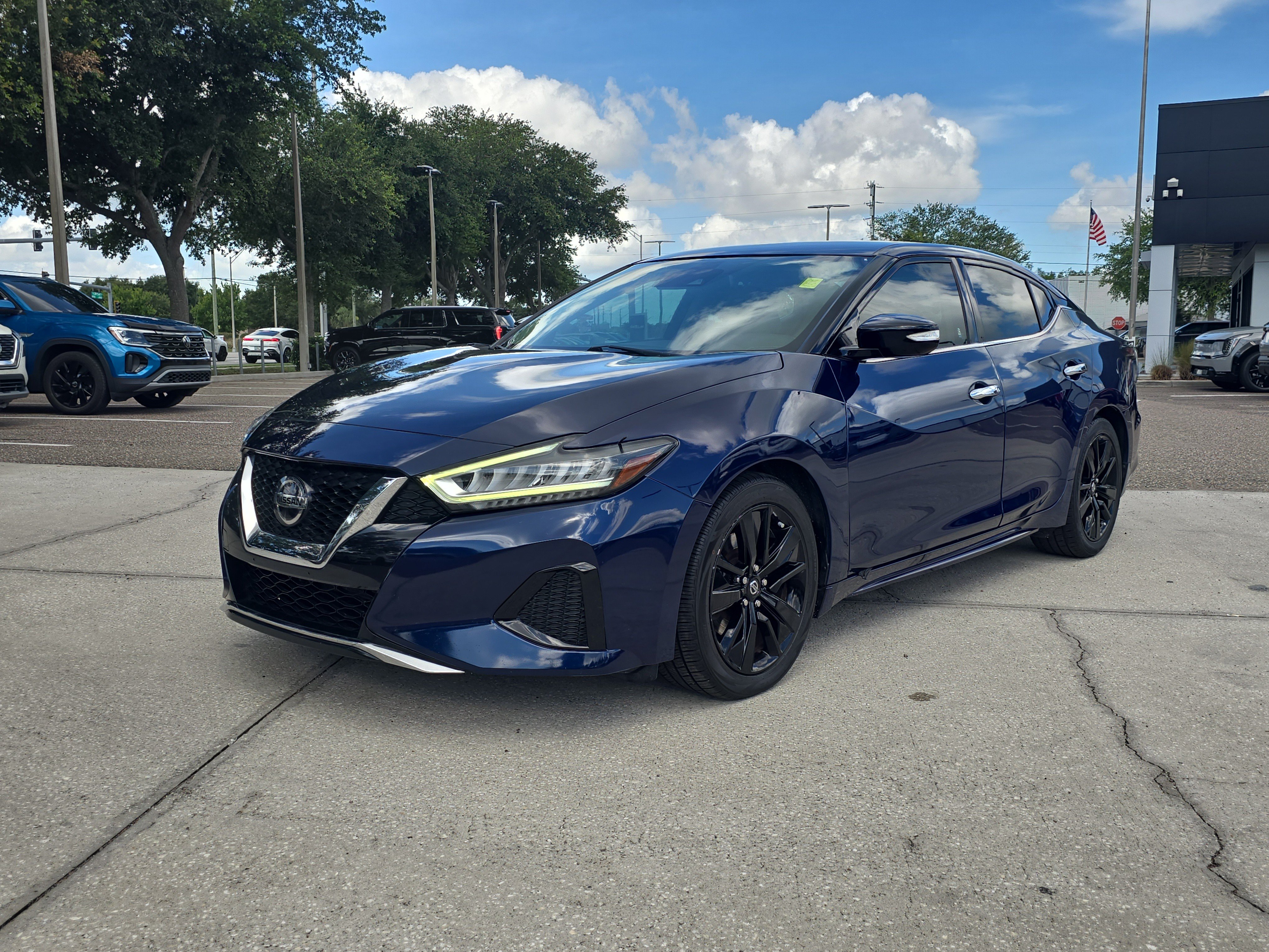 Used 2020 Nissan Maxima 3.5 SV w/ Floor Mat Group FWD image 4