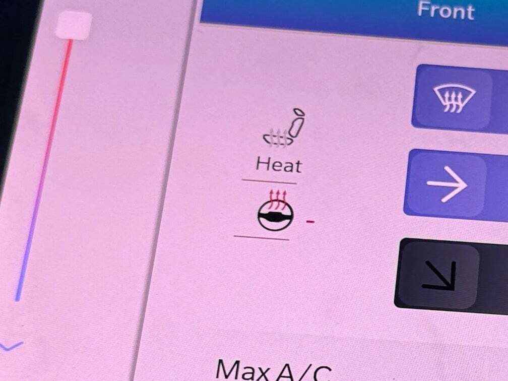 New 2025 Jeep Grand Cherokee L Limited w/ Black Appearance Package image 38