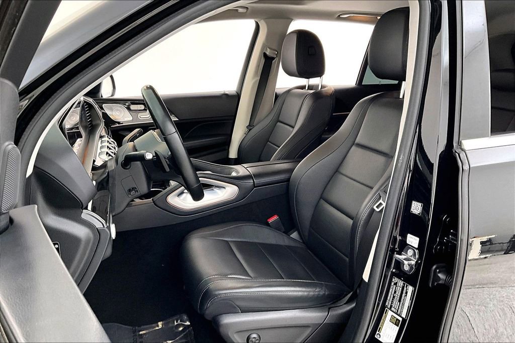 Used 2020 Mercedes-Benz GLE 450 4MATIC w/ Premium Package image 31