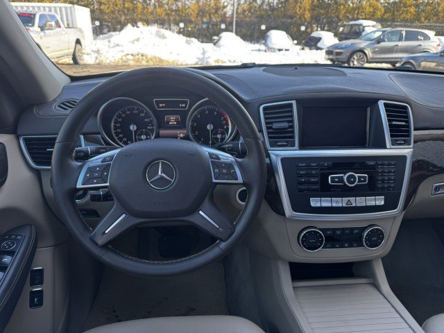 Used 2016 Mercedes-Benz GL 450 4MATIC image 26