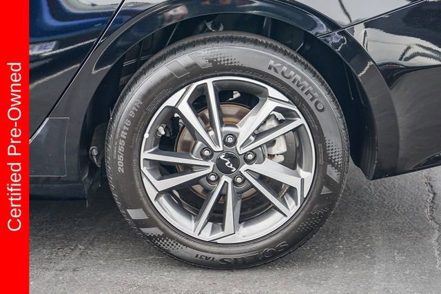 Certified 2023 Kia Forte LXS image 12