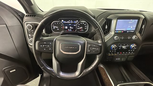 Used 2019 GMC Sierra 1500 Denali w/ Denali Ultimate Package AWD/4WD image 14