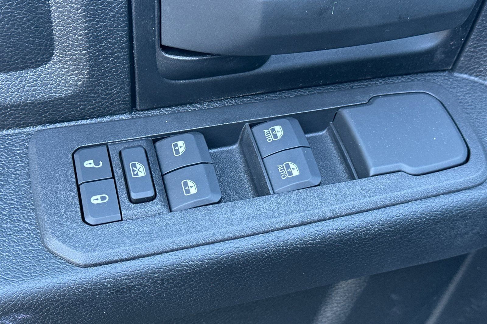 New 2026 RAM 5500 Tradesman w/ Max Tow Package image 13