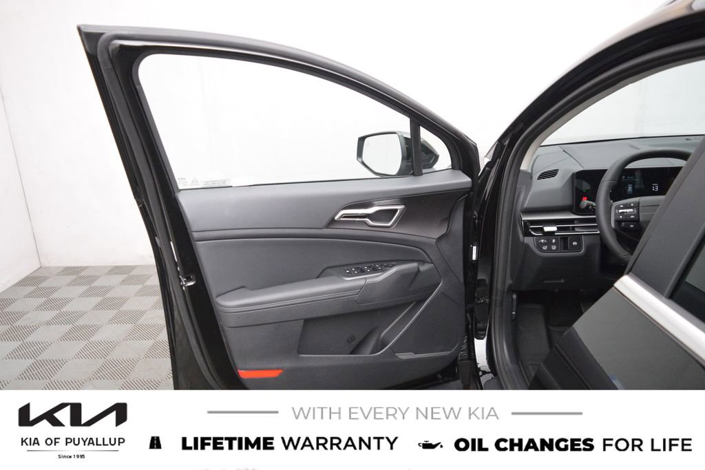 New 2026 Kia Sportage EX image 9