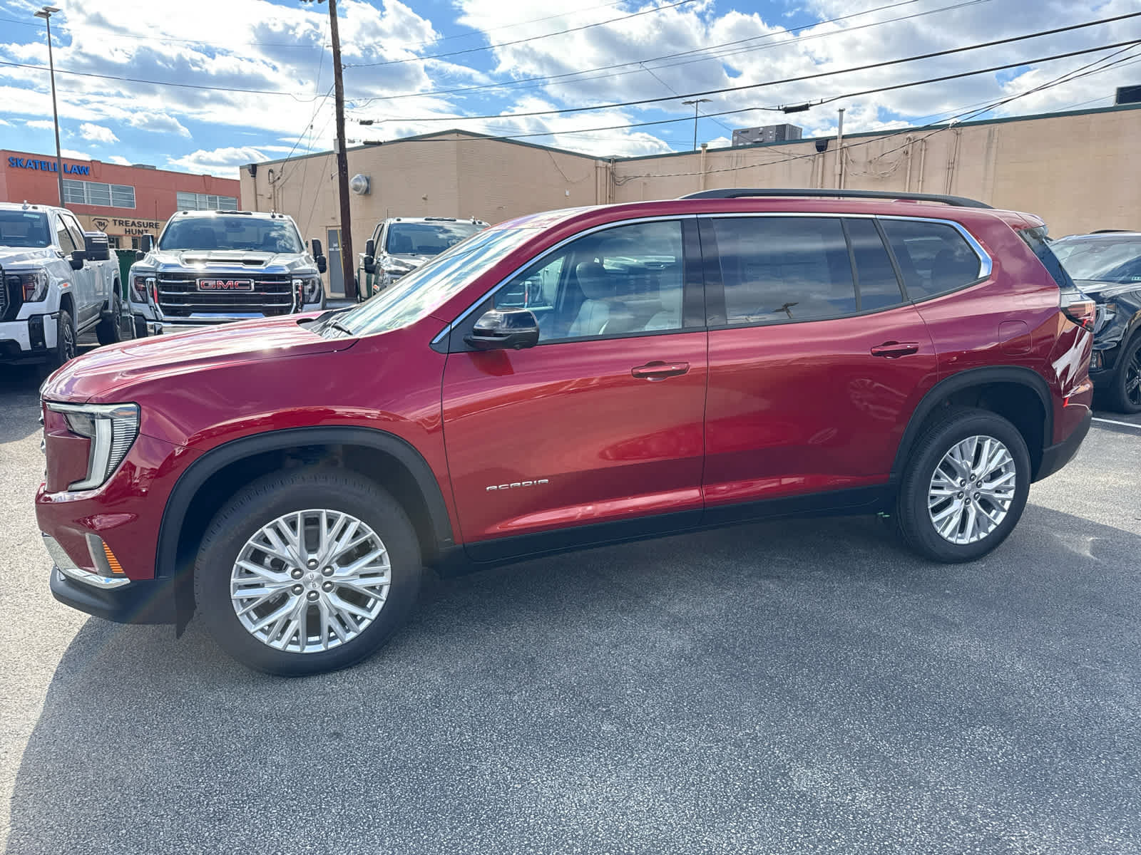 New 2026 GMC Acadia Elevation w/ Elevation Premium Package AWD/4WD image 7