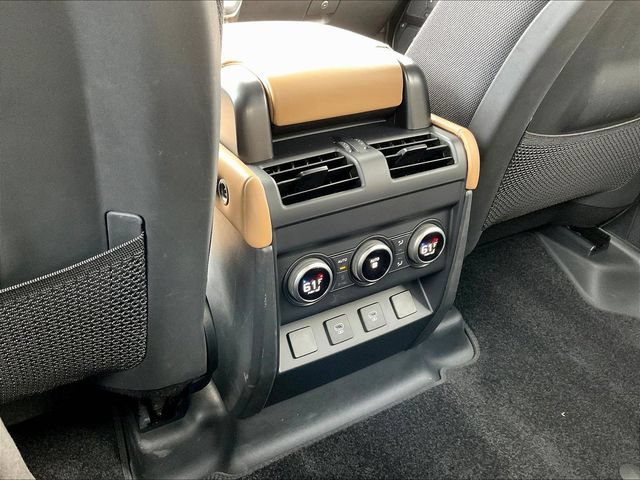Used 2025 Land Rover Defender 110 X AWD/4WD image 12