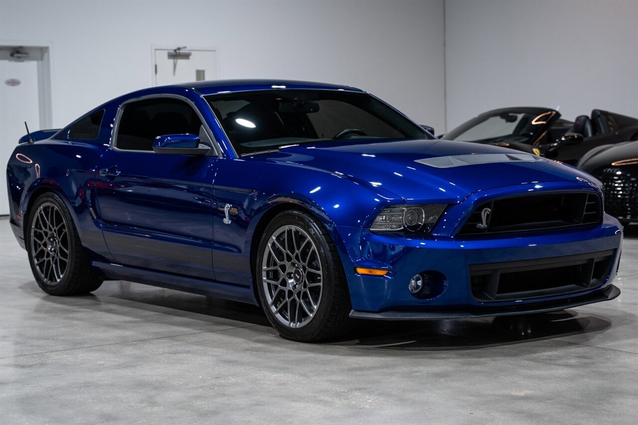 Used 2013 Ford Mustang Shelby GT500 RWD image 16