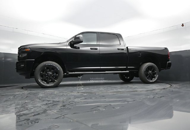 New 2026 RAM 2500 Tradesman AWD/4WD image 39