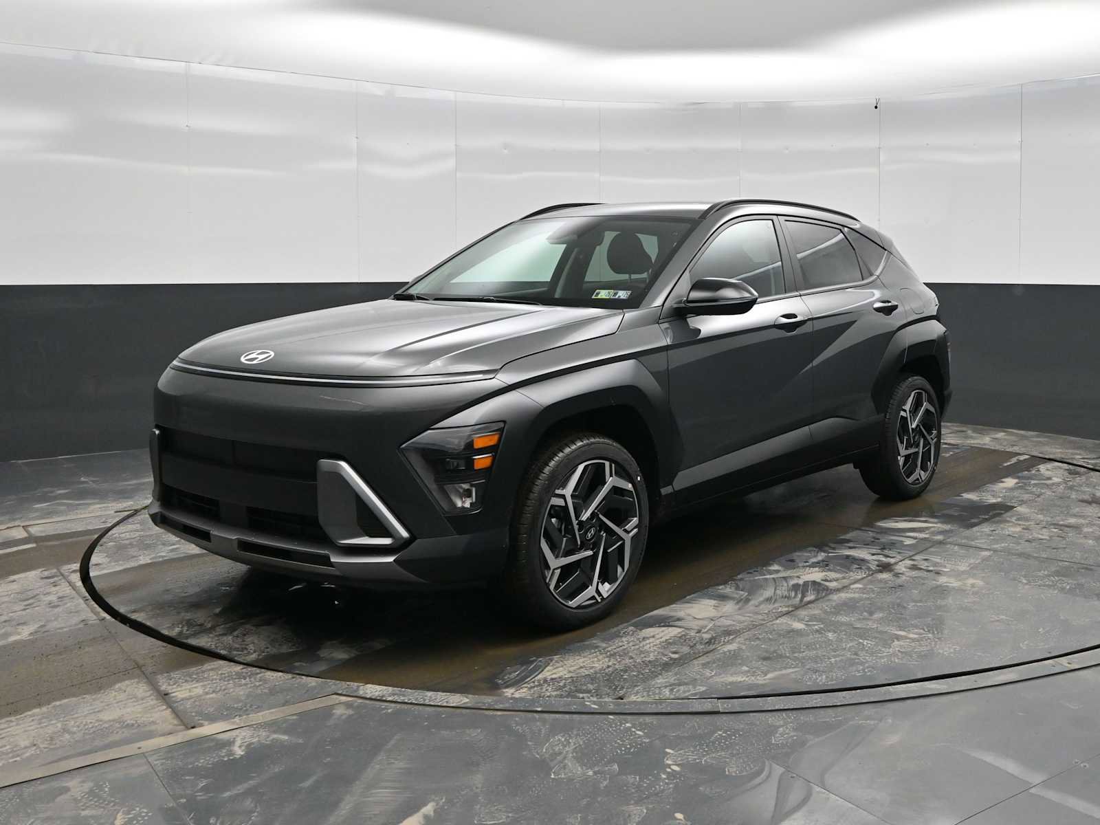 New 2026 Hyundai Kona SEL Premium image 4