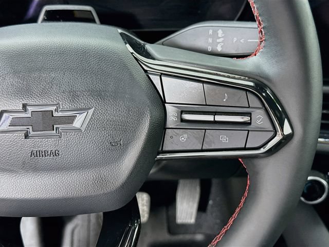 Used 2024 Chevrolet Equinox EV RS FWD image 21