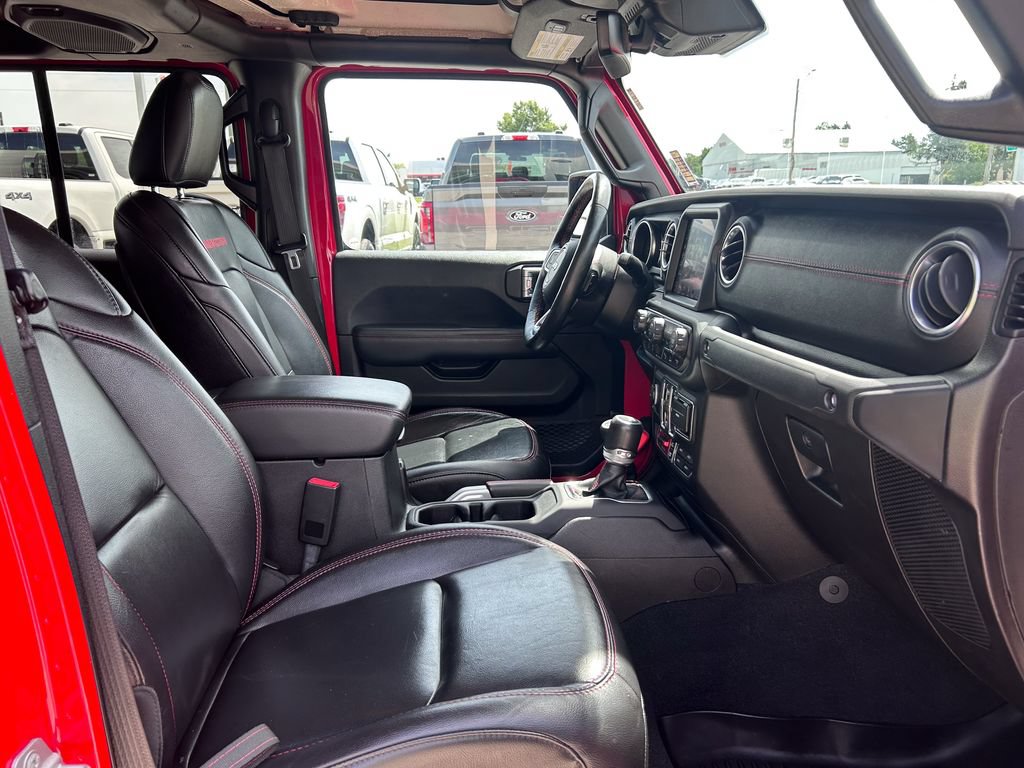Used 2020 Jeep Gladiator Rubicon w/ Advanced Safety Group AWD/4WD image 20