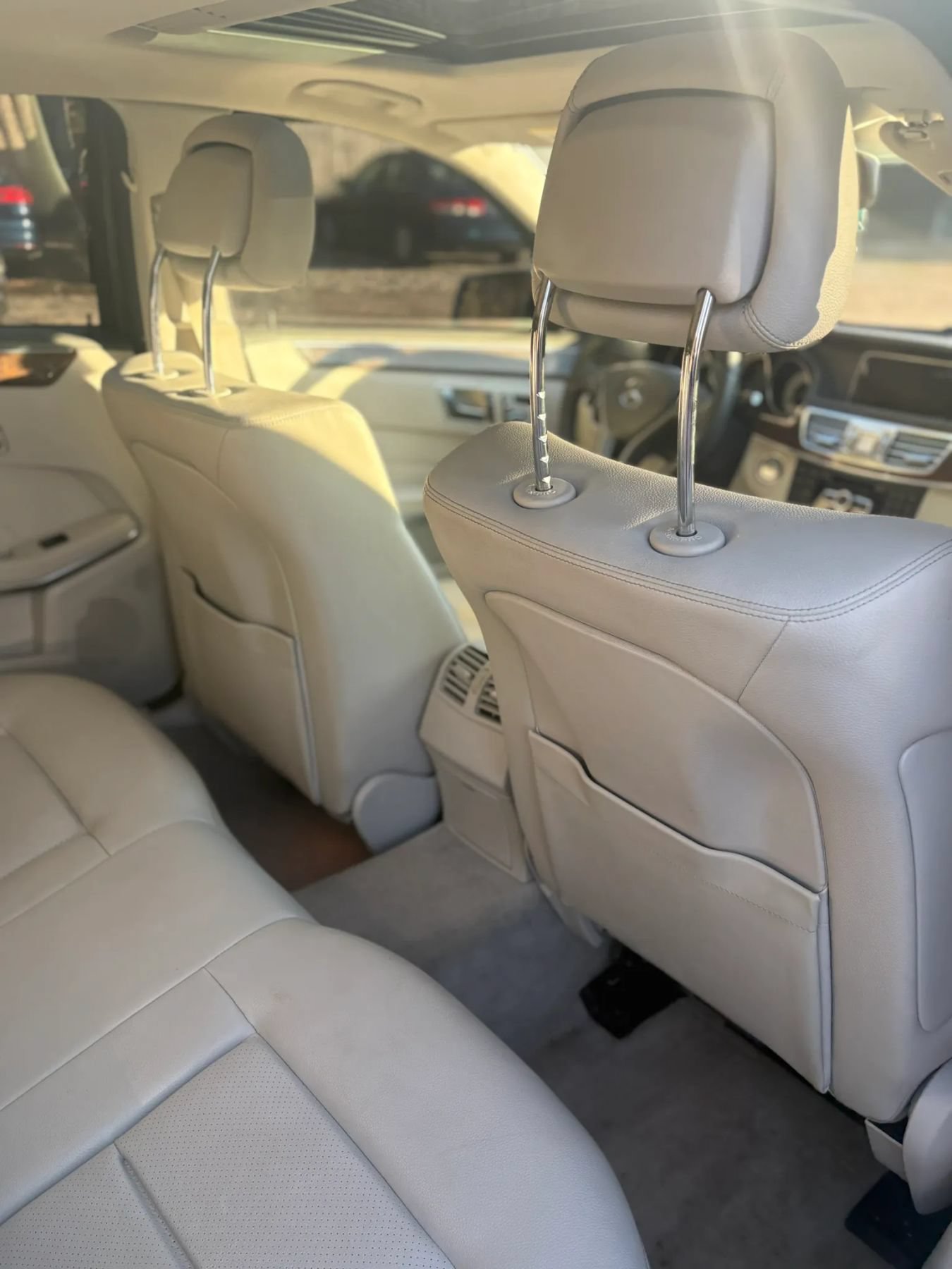 Used 2015 Mercedes-Benz E 350 4MATIC Sedan image 39