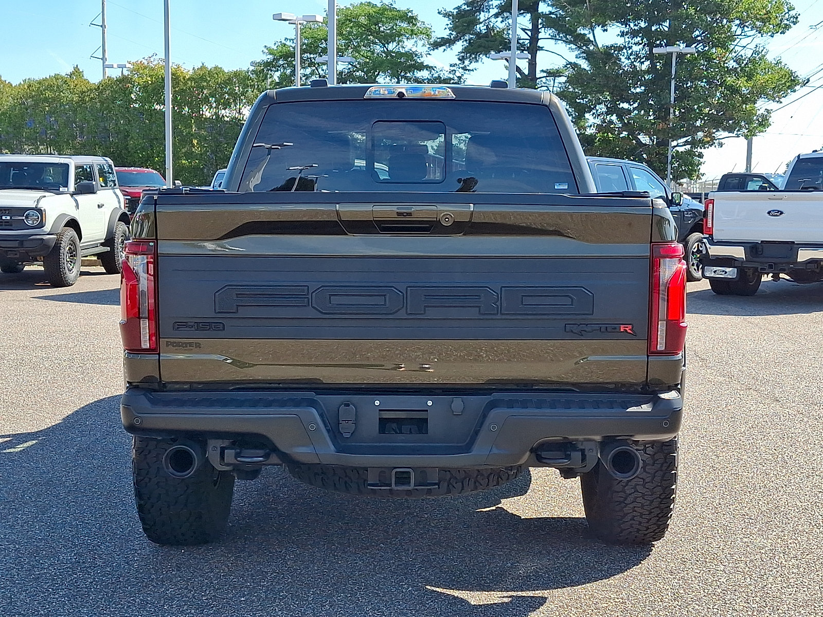 Used 2025 Ford F150 Raptor w/ Equipment Group 803A Raptor R AWD/4WD image 9