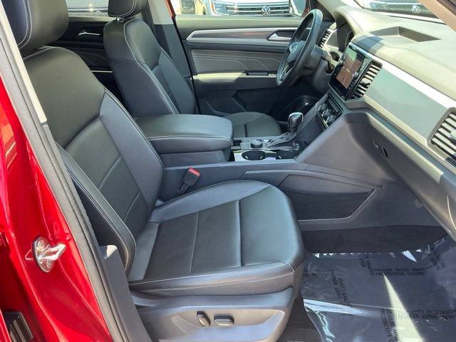 Certified 2023 Volkswagen Atlas SEL R-Line AWD/4WD image 23