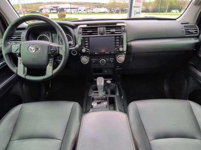 Used 2024 Toyota 4Runner TRD Off-Road Premium w/ Moonroof Package AWD/4WD image 24