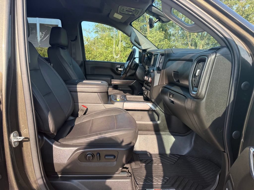 Used 2022 Chevrolet Silverado 2500 LTZ w/ LTZ Plus Package AWD/4WD image 26
