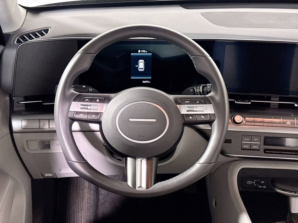 Used 2025 Hyundai Kona SEL AWD/4WD image 13