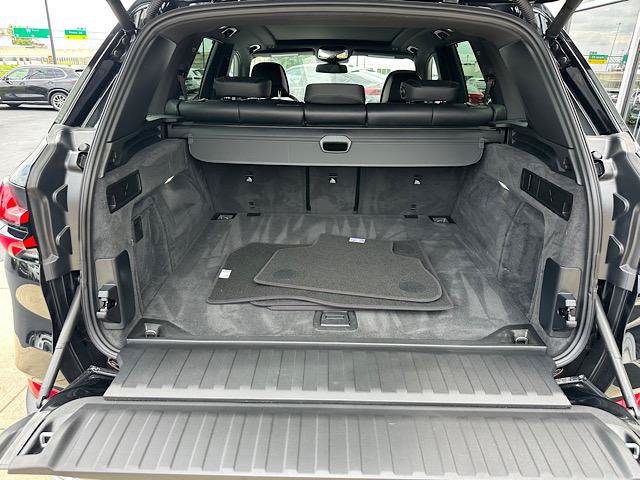 Used 2026 BMW X5 xDrive40i AWD/4WD image 12