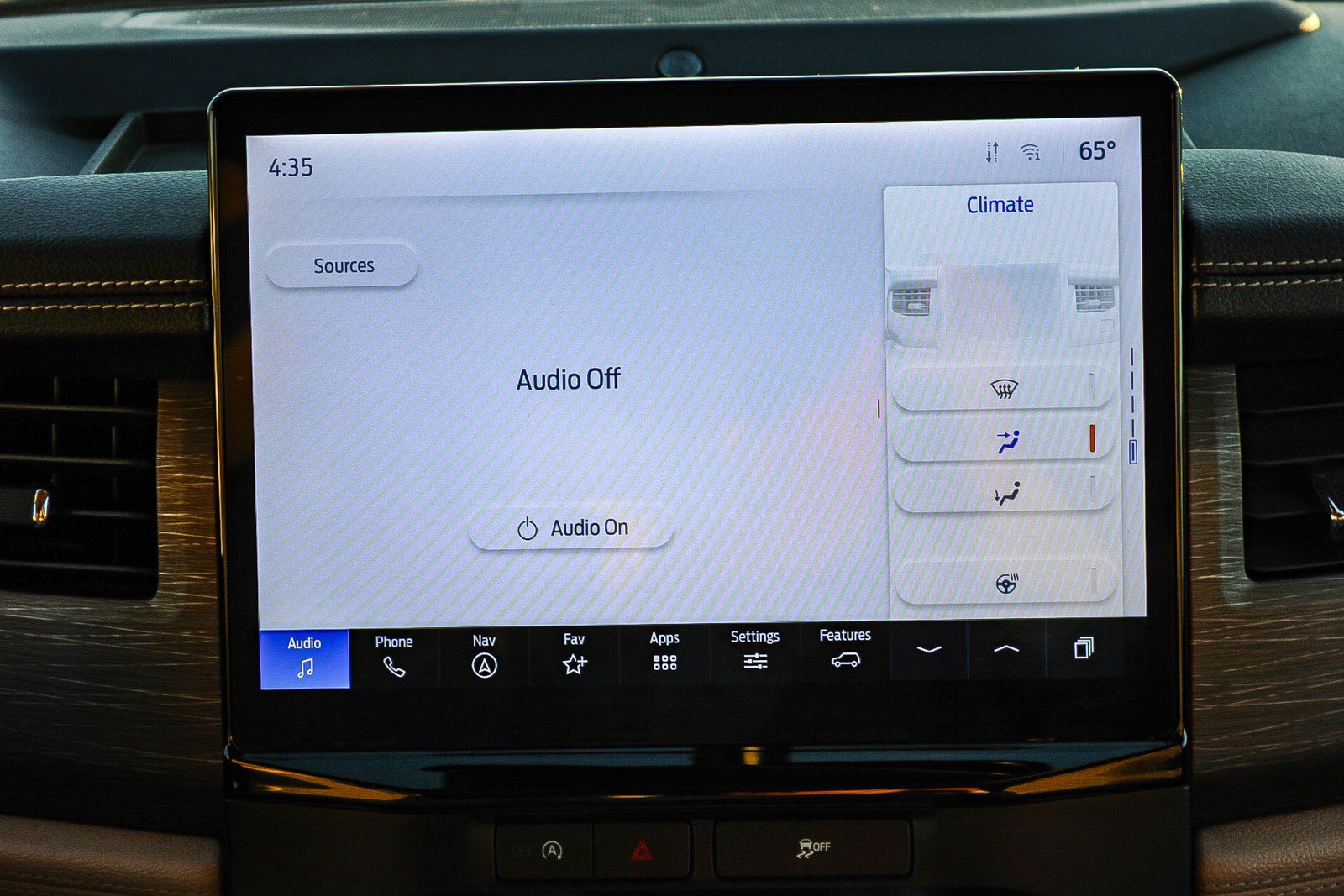 Used 2024 Ford Expedition Max Limited image 15