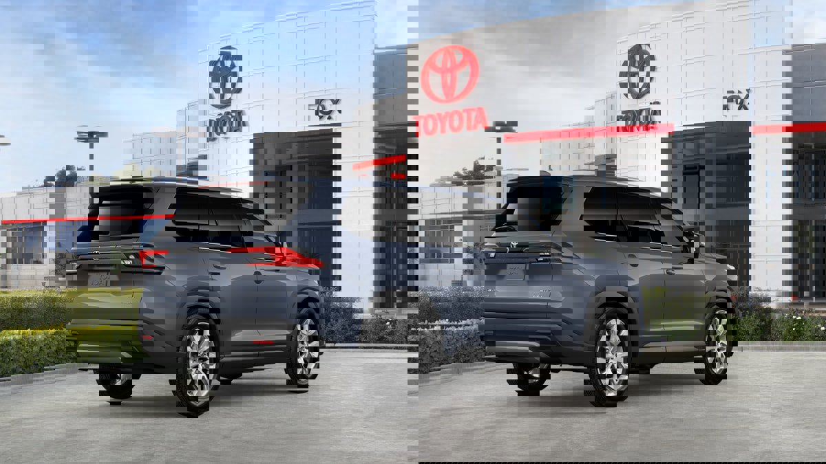 New 2026 Toyota Grand Highlander Limited image 10