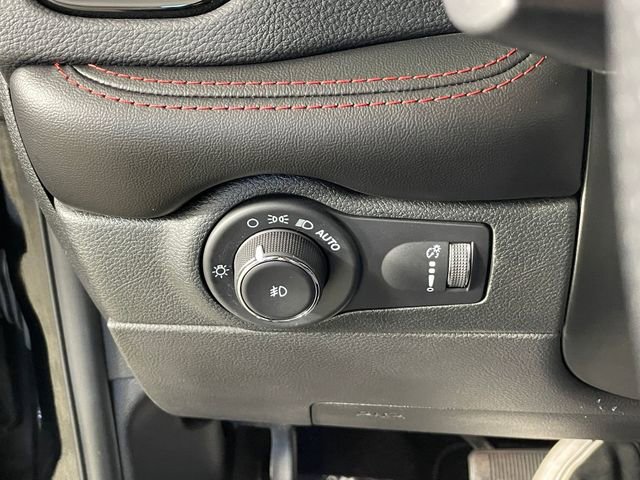 Certified 2023 Dodge Durango R/T w/ Tow 'N Go Package image 13