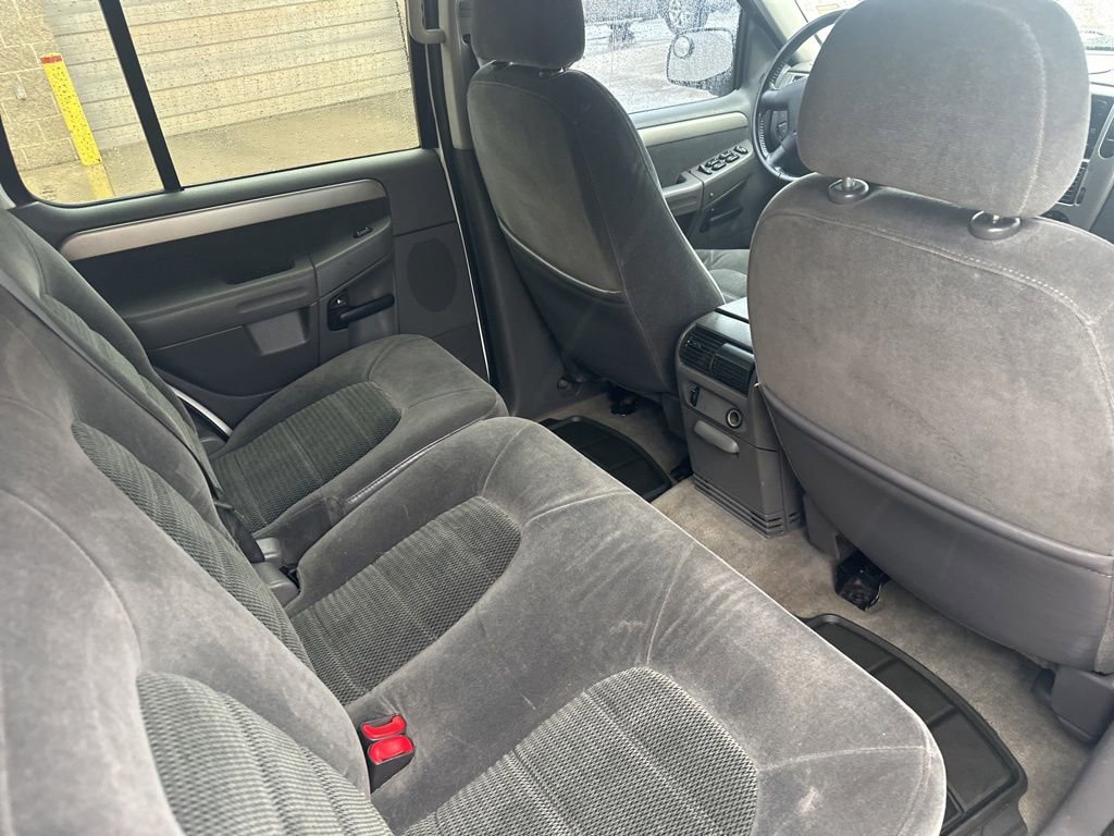 Used 2003 Ford Explorer XLT AWD/4WD image 23