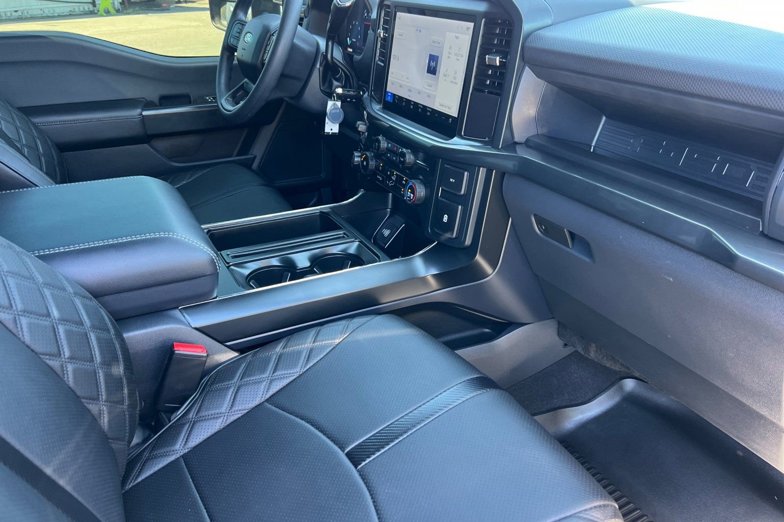 Used 2025 Ford F150 STX image 15