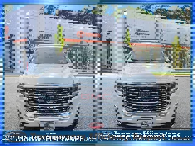 Used 2023 GMC Acadia Denali w/ Denali Technology Package AWD/4WD image 2