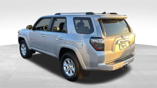 Used 2024 Toyota 4Runner SR5 image 5